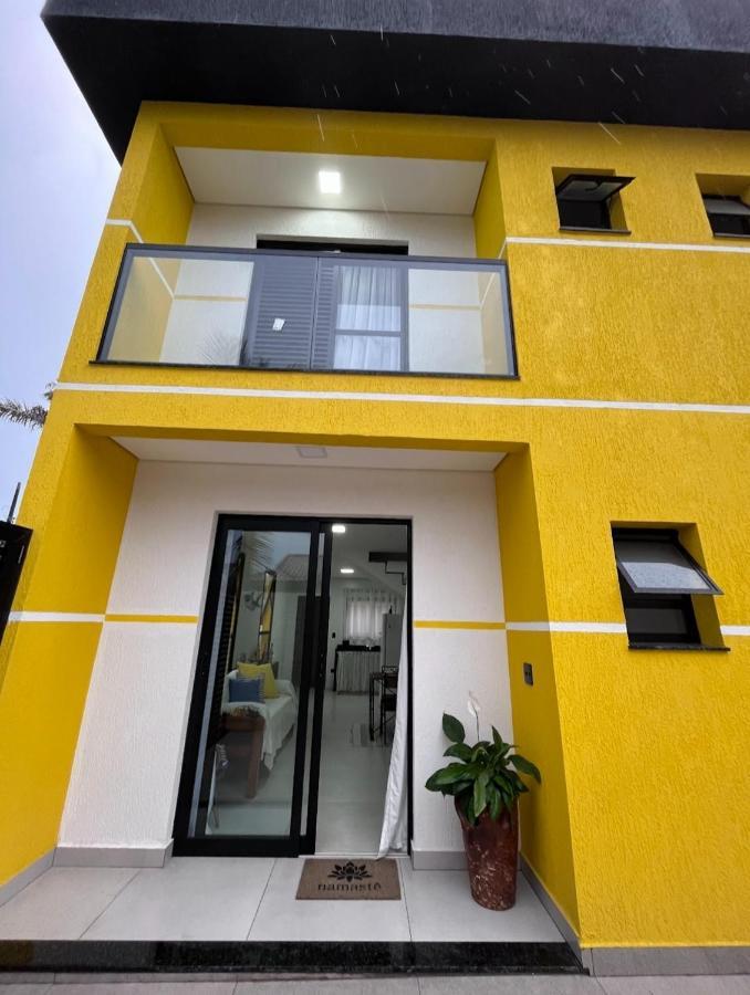 Chale Amarelo Vila Itanhaém Exterior foto